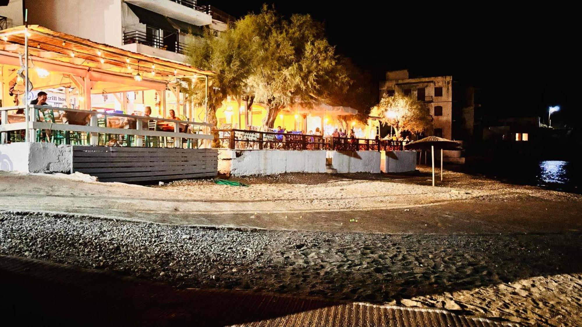 Nefeli Hotel Ágios Kírykos Eksteriør bilde
