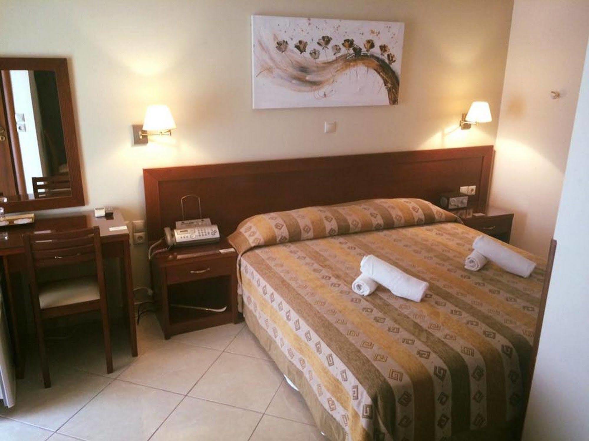 Nefeli Hotel Ágios Kírykos Eksteriør bilde